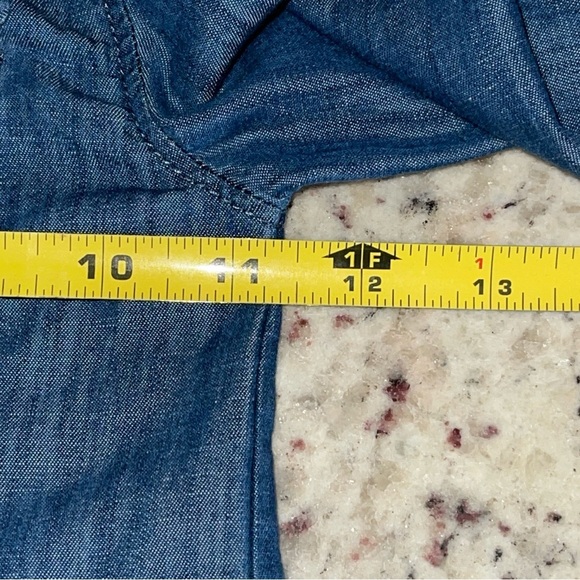 Tommy Hilfiger Girls Chambray Shirt Dress Size 3 Pearl Snap Toddler Denim Baby - Picture 6 of 7